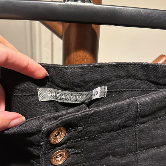 High waisted, baggy jeans with stylish zipper detail - Picture 3 of 5